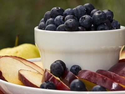 11 Top Super Healthy Foods and Beverages